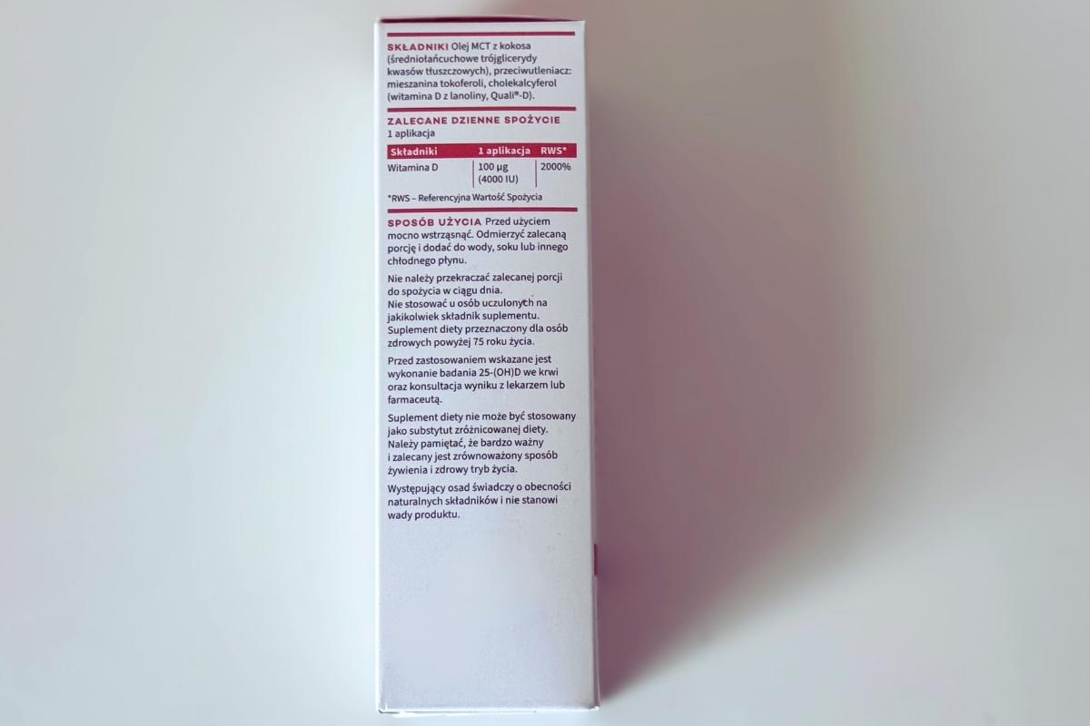 Etykieta ze składem witaminy D3 Aura Herbals MCT 4000 IU